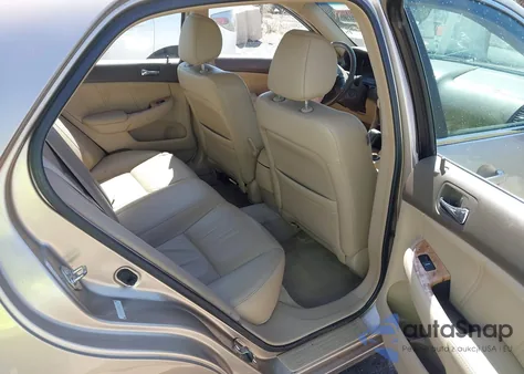 2005 Honda Accord 2.4 Ex from USA, damaged, VIN 1HGCM56835A005305